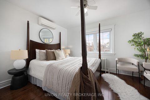 Photo 19 at 154 Blantyre Avenue, Cliffside, Toronto