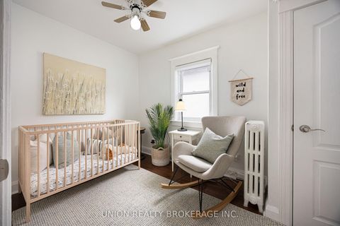Photo 22 at 154 Blantyre Avenue, Cliffside, Toronto