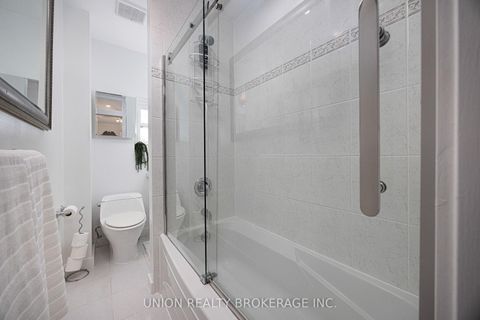 Photo 24 at 154 Blantyre Avenue, Cliffside, Toronto