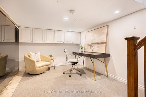 Photo 26 at 154 Blantyre Avenue, Cliffside, Toronto