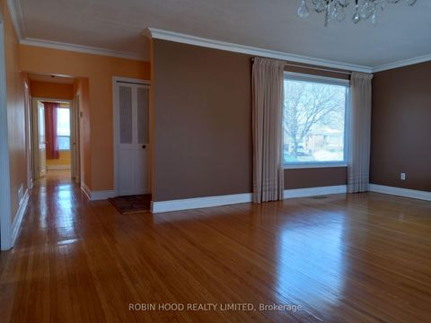 Photo 6 at 238 Thistle Down Boulevard, Beaumonde Heights, Toronto