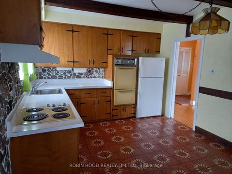 Photo 12 at 238 Thistle Down Boulevard, Beaumonde Heights, Toronto