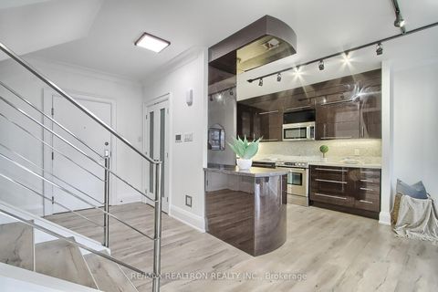 Photo 9 at 406 - 55A Avenue Road, Annex, Toronto