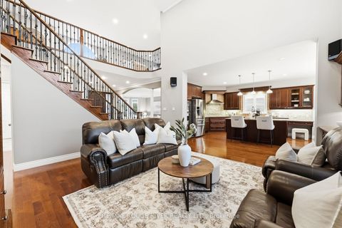 Photo 10 at 30 Hanover Court, Lynde Creek, Whitby
