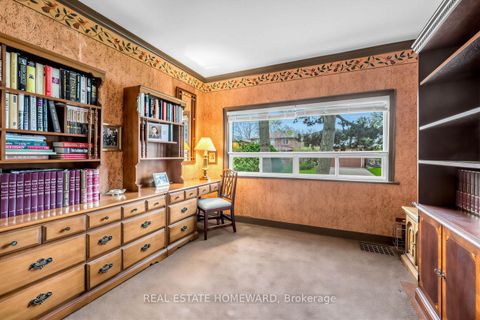 Photo 3 at 228 Pemberton Avenue, Newtonbrook East, Toronto