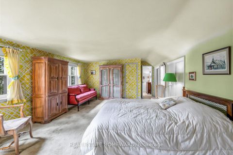 Photo 25 at 228 Pemberton Avenue, Newtonbrook East, Toronto