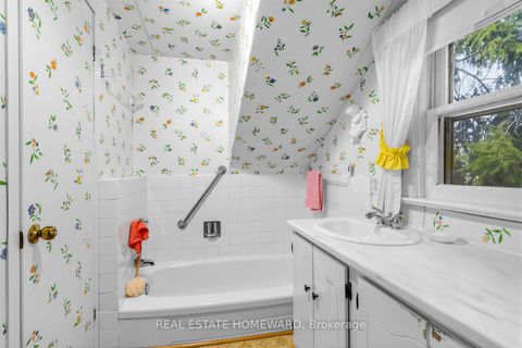 Photo 28 at 228 Pemberton Avenue, Newtonbrook East, Toronto