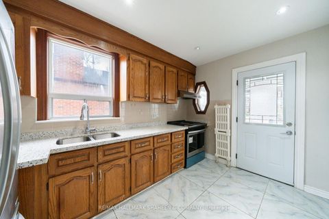 Photo 14 at 378 O'Connor Drive, East York, Toronto