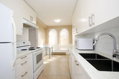 Photo 11 at 199 - 70 Cass Avenue, Sullivan, Toronto