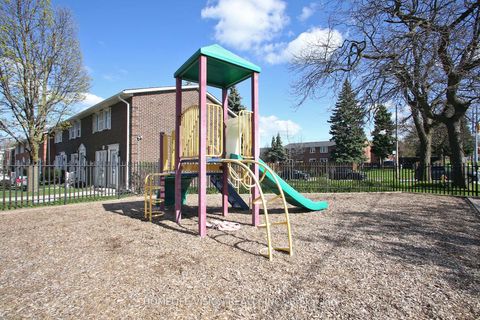 Photo 24 at 199 - 70 Cass Avenue, Sullivan, Toronto