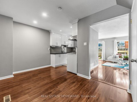 Photo 5 at 42 - 40 Dundalk Drive, Dorset Park, Toronto