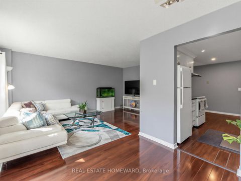 Photo 10 at 42 - 40 Dundalk Drive, Dorset Park, Toronto