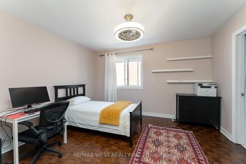 Photo 14 at 682 Napa Valley Avenue, Sonoma Heights, Vaughan