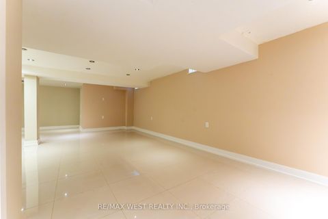 Photo 32 at 682 Napa Valley Avenue, Sonoma Heights, Vaughan