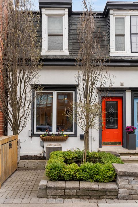 Photo 1 at 31 Birch Avenue, St. Clair, Toronto