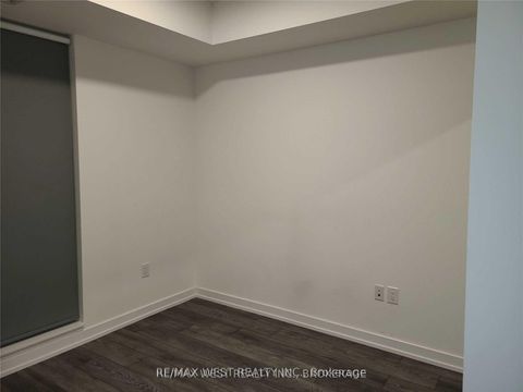 Photo 5 at 1009 - 34 Tubman Street, Regent Park, Toronto
