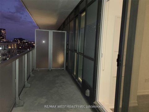 Photo 7 at 1009 - 34 Tubman Street, Regent Park, Toronto