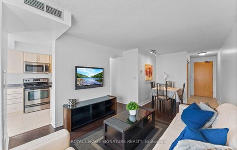 Photo 8 at 1411 - 212 Eglinton Avenue E, Mount Pleasant West, Toronto