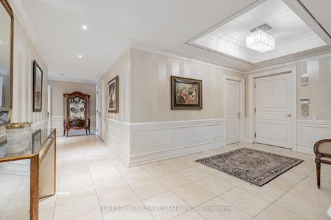 Photo 8 at 2002 - 38 Avenue Road, Annex, Toronto