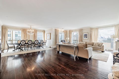 Photo 14 at 2002 - 38 Avenue Road, Annex, Toronto
