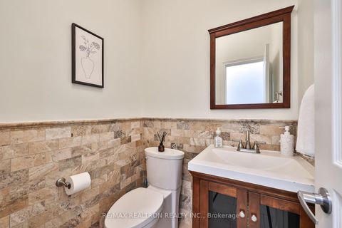 Photo 17 at 170 Silver Maple Road, Jefferson, Richmond Hill