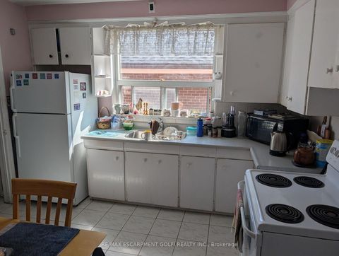 Photo 10 at 312 ATLAS Avenue, Oakwood Village, Toronto