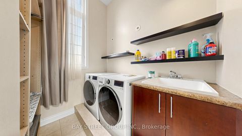 Photo 17 at 97 Zokol Drive, Bayview Northeast, Aurora