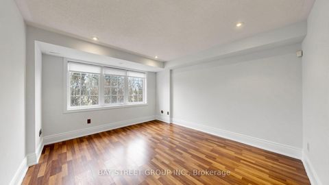 Photo 37 at 97 Zokol Drive, Bayview Northeast, Aurora