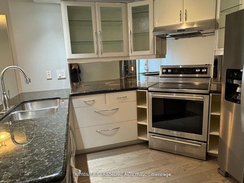Photo 1 at 905 - 909 Bay Street, Bay Street Corridor, Toronto