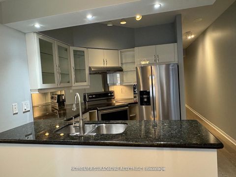 Photo 3 at 905 - 909 Bay Street, Bay Street Corridor, Toronto