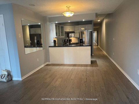 Photo 4 at 905 - 909 Bay Street, Bay Street Corridor, Toronto