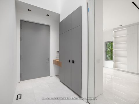 Photo 1 at 157 Old Forest Hill Road, Forest Hill North, Toronto