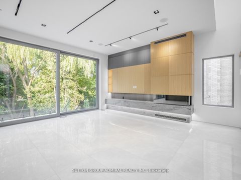 Photo 9 at 157 Old Forest Hill Road, Forest Hill North, Toronto