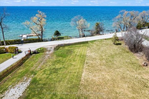 Photo 2 at 415 Lake Drive E, Historic Lakeshore Communities, Georgina
