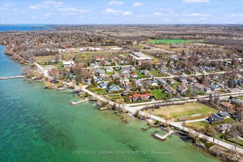 Photo 9 at 415 Lake Drive E, Historic Lakeshore Communities, Georgina