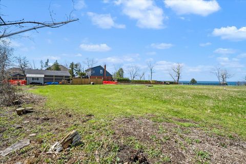 Photo 25 at 415 Lake Drive E, Historic Lakeshore Communities, Georgina
