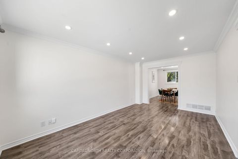 Photo 4 at 2 Windover Drive, Keswick South, Georgina