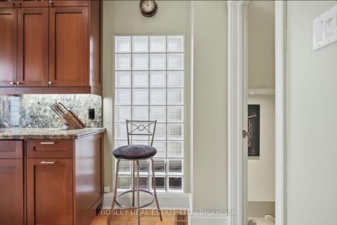 Photo 14 at 438 Wellesley Street E, South St. James Town, Toronto