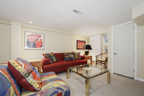 Photo 22 at 438 Wellesley Street E, South St. James Town, Toronto