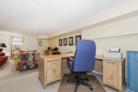 Photo 26 at 438 Wellesley Street E, South St. James Town, Toronto
