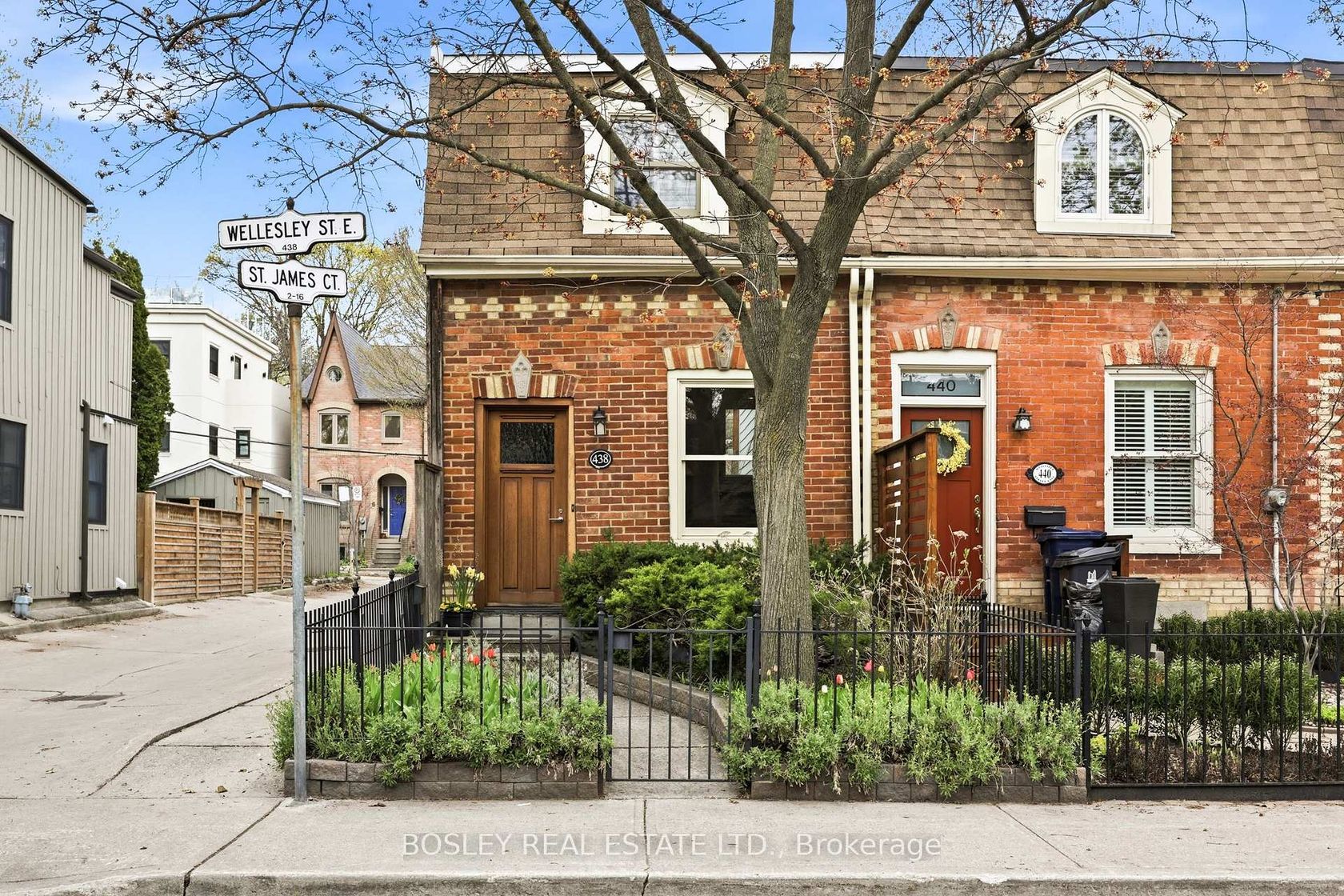 438 Wellesley Street E, South St. James Town, Toronto 
