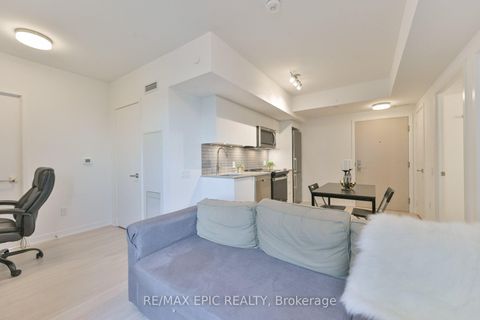Photo 15 at 622 - 500 Wilson Avenue, Clanton Park, Toronto