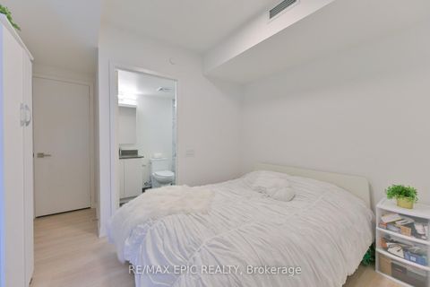 Photo 17 at 622 - 500 Wilson Avenue, Clanton Park, Toronto