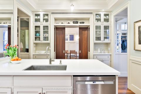 Photo 11 at 17 Elm Avenue, Moore Park, Toronto