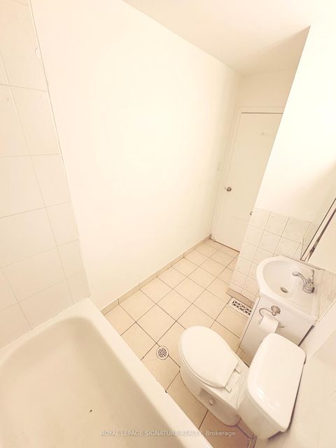 Photo 13 at 237 Pickering Street, Danforth, Toronto