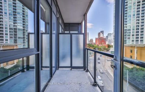 Photo 18 at 404 - 159 Wellesley Street E, South St. James Town, Toronto