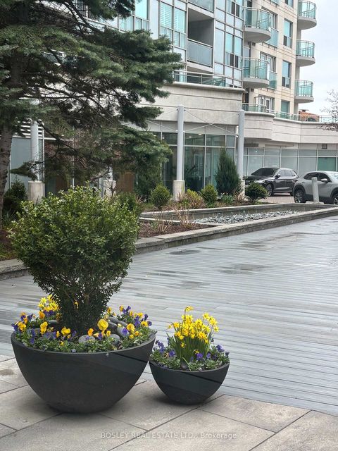Photo 7 at 106 - 600 Queens Quay West, Waterfront Communities C1, Toronto