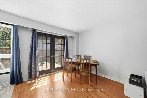Photo 12 at 14 - 2 Davisbrook Boulevard, Sullivan, Toronto