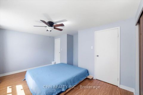 Photo 17 at 14 - 2 Davisbrook Boulevard, Sullivan, Toronto