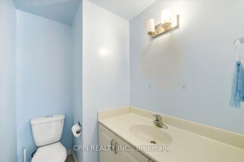 Photo 28 at 14 - 2 Davisbrook Boulevard, Sullivan, Toronto